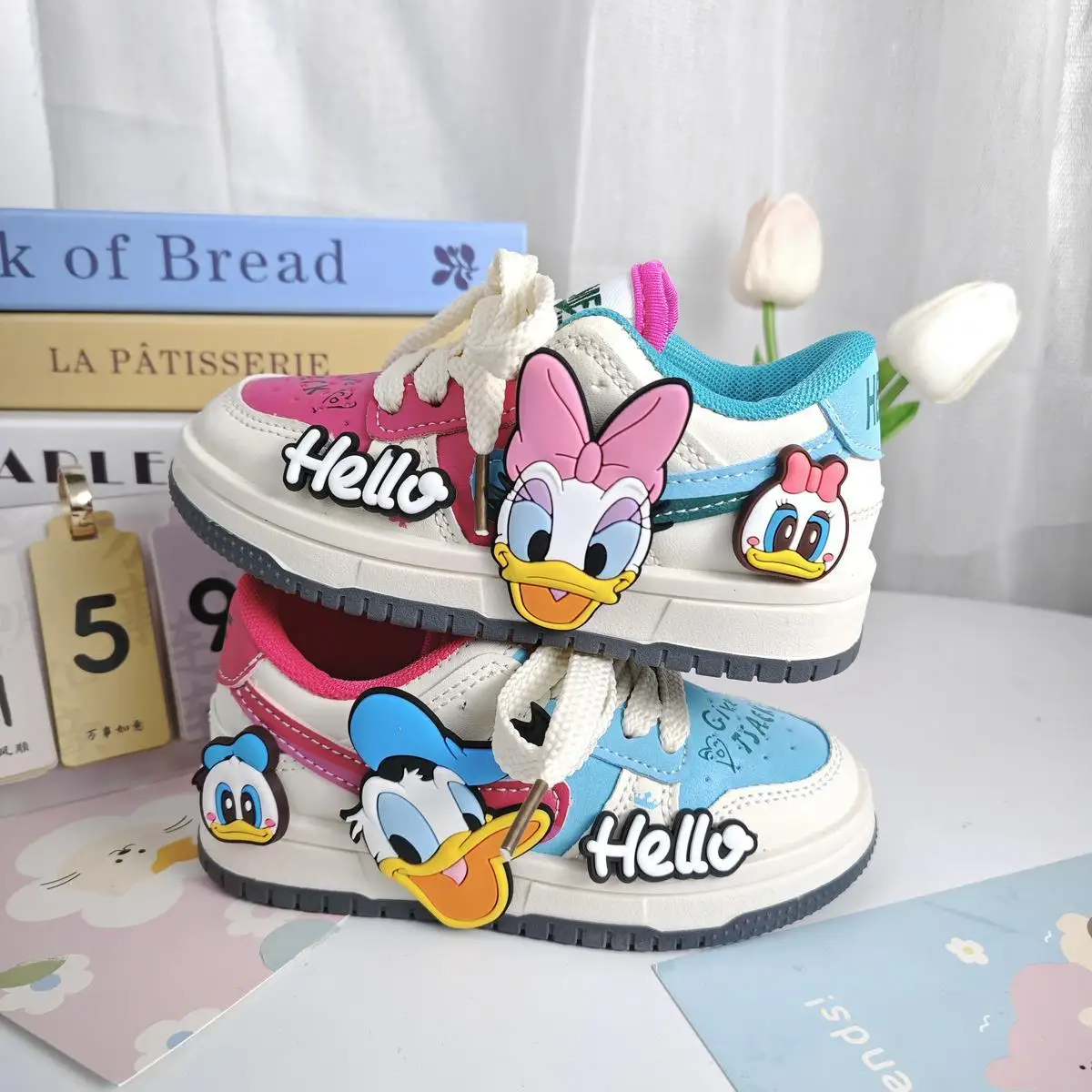 Girls Board Shoes 2026 Spring and Summer New Donald Duck Children's Casual Board Shoes Lightweight Little Girl Cartoon Shoes