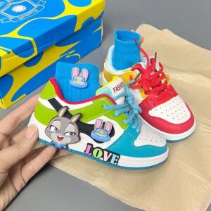 Cute Rabbit Design Sneakers